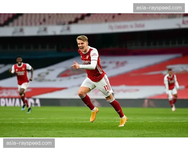 战报：阿森纳2-0客胜维拉，厄德高传射建功