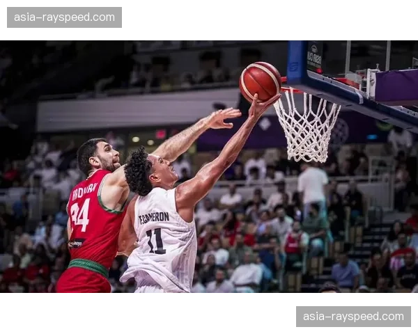 评论：频繁的身体对抗与罚球，CBA半决赛的强度是否已超越比赛本身？