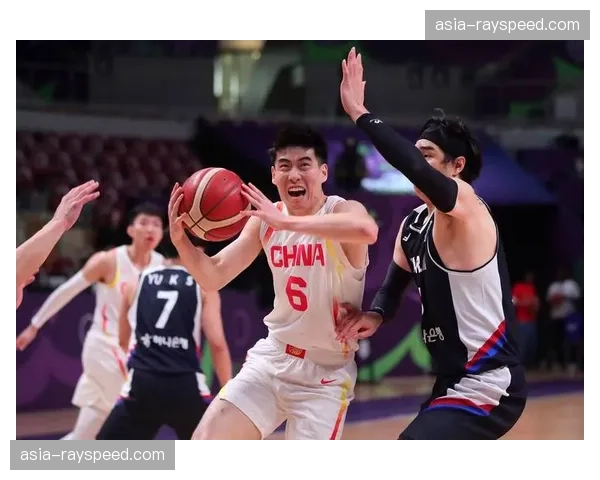 【2026年4月CBA联赛边路渗透与传中效率趋势·赛中·特写特写：一次成功的边线球战术，广州龙狮完成空接扣篮引爆主场