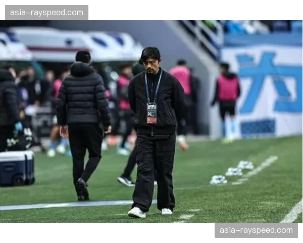 独家专访长春亚泰新帅：阐释其“快速通过中场”的建队理念与中超适应性